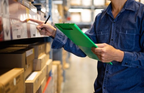 inventory management warehouse shelves